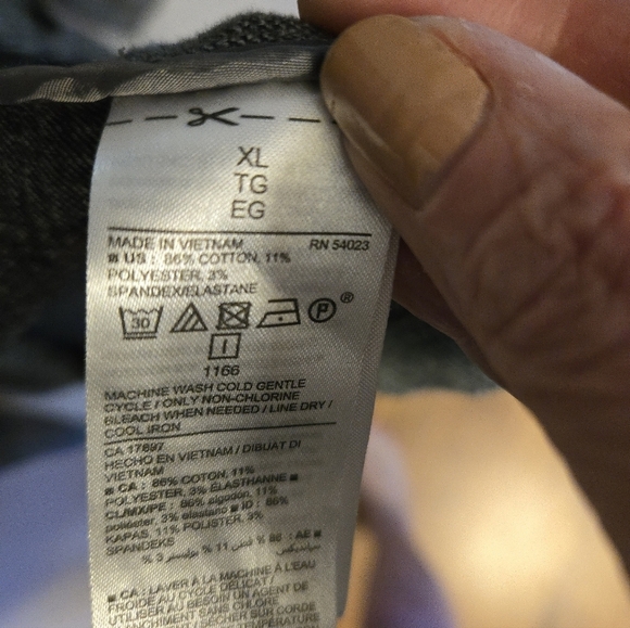 Old Navy Black and White Checkered Blazer - Picture 3 of 5